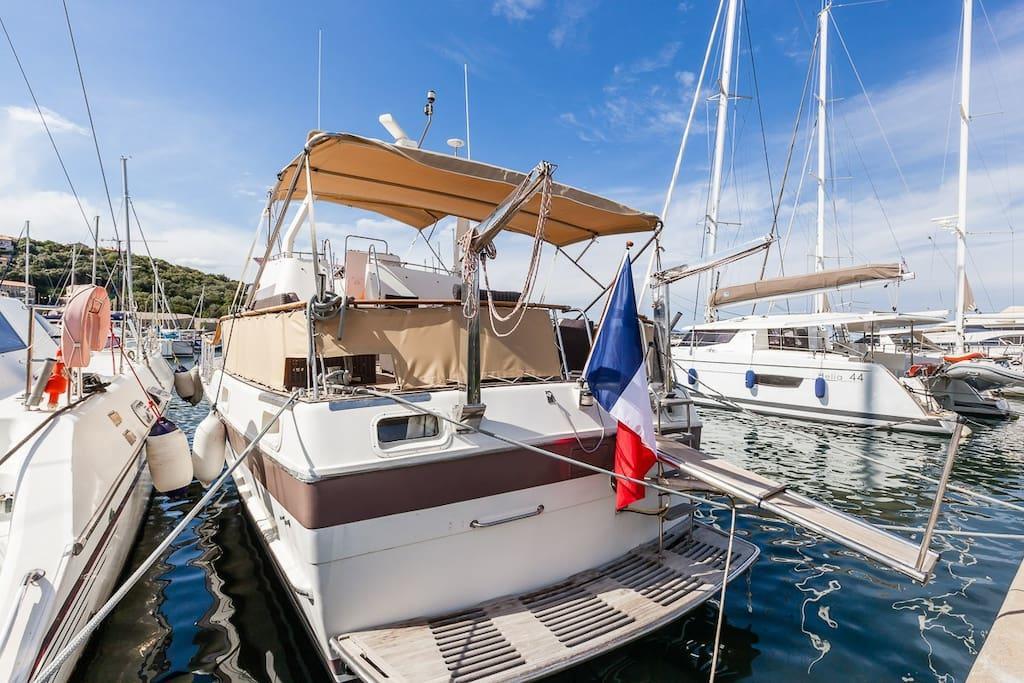 Les Yachts De Porto Vecchio - Le Philae Otel Dış mekan fotoğraf